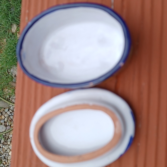 Mexican Talavera Pottery trinket box - Picture 4 of 5